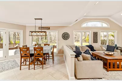 41 Landing Meadow Road, Smithtown, NY 11787 - Photo 19