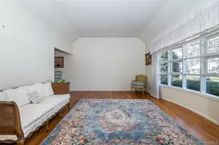 285 Stuart Dr, New Rochelle, NY 10804 - Photo 3