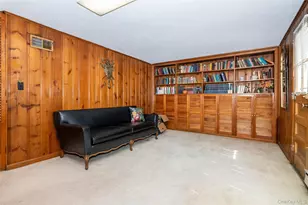 285 Stuart Dr, New Rochelle, NY 10804 - Photo 25