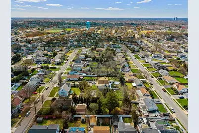 117 West Avenue, Hicksville, NY 11801 - Photo 47