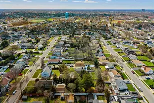 117 West Ave, Hicksville, NY 11801 - Photo 47