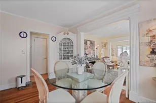 117 West Ave, Hicksville, NY 11801 - Photo 11