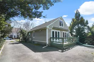 117 West Ave, Hicksville, NY 11801 - Photo 33