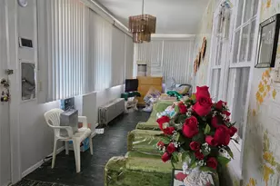 137-67 Bedell St, Springfield Gardens, NY 11413 - Photo 3