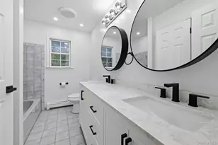 19 Sherwood Ct, Ronkonkoma, NY 11779 - Photo 17