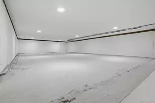 19 Sherwood Ct, Ronkonkoma, NY 11779 - Photo 25