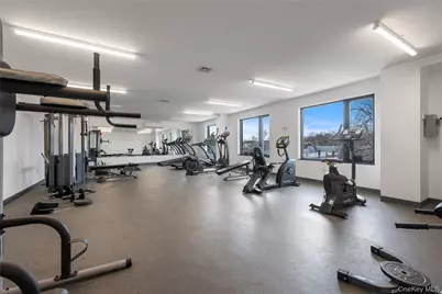 6296 Woodhaven Boulevard #6N, Rego Park, NY 11374 - Photo 19