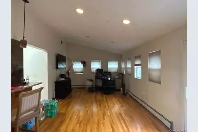 5 Verplanck Avenue, Hopewell Junction, NY 12533 - Photo 11