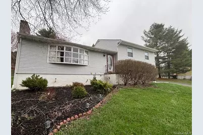 5 Verplanck Avenue, Hopewell Junction, NY 12533 - Photo 1