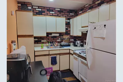 74-45 Yellowstone Boulevard #4D, Rego Park, NY 11374 - Photo 5