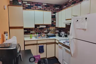 74-45 Yellowstone Blvd, Rego Park, NY 11374 - Photo 5