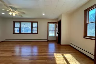 10 Smith St, Red Hook, NY 12571 - Photo 7