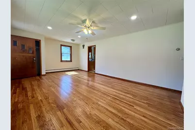 10 Smith Street, Red Hook, NY 12571 - Photo 5