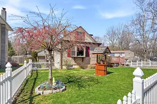 142 Orchard Rd, Mahopac, NY 10541 - Photo 7