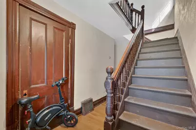 215 N Hamilton Street, Poughkeepsie, NY 12601 - Photo 23