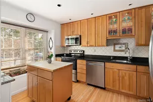 48 Winterberry Cir, Lewisboro, NY 10518 - Photo 3
