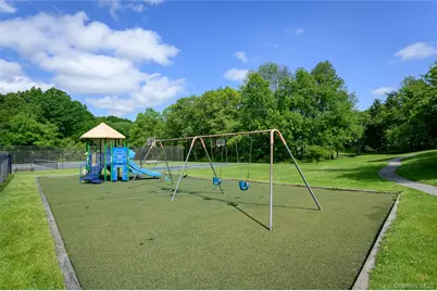 48 Winterberry Circle, Lewisboro, NY 10518 - Photo 17