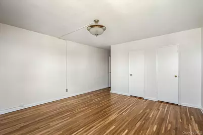 366 Stewart Avenue #C4, Garden City, NY 11530 - Photo 13