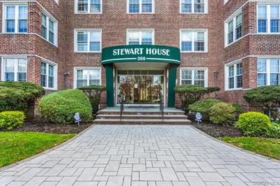 366 Stewart Avenue #C4, Garden City, NY 11530 - Photo 1