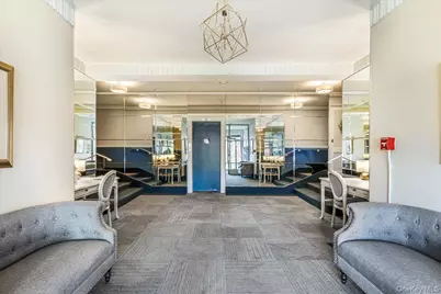 366 Stewart Avenue #C4, Garden City, NY 11530 - Photo 3