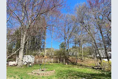 315 Manor Boulevard, Pearl River, NY 10965 - Photo 15