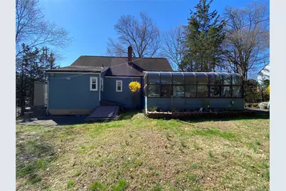 315 Manor Boulevard, Pearl River, NY 10965 - Photo 13