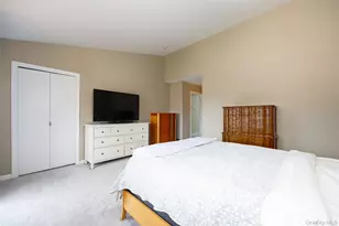 237 Panorama Ct, Poughkeepsie, NY 12603 - Photo 15