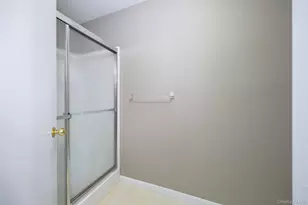 237 Panorama Ct, Poughkeepsie, NY 12603 - Photo 17