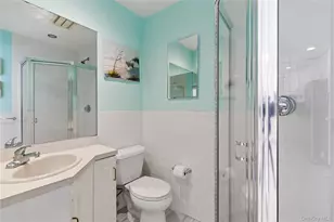 12 Pond Dr, Syosset, NY 11791 - Photo 9