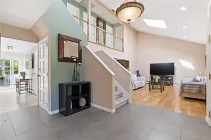 12 Pond Dr, Syosset, NY 11791 - Photo 3