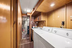 58-55 79th St, Middle Village, NY 11379 - Photo 15