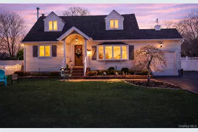 59 Center Street, Ronkonkoma, NY 11779 - Photo 1