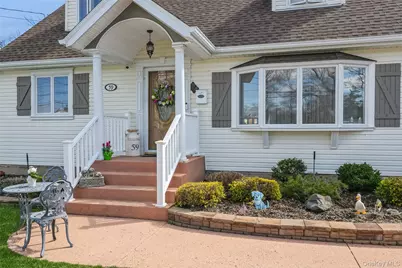 59 Center Street, Ronkonkoma, NY 11779 - Photo 3