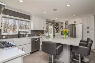 59 Center St, Ronkonkoma, NY 11779 - Photo 7