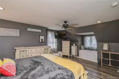 59 Center Street, Ronkonkoma, NY 11779 - Photo 17