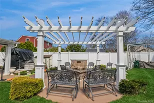 59 Center St, Ronkonkoma, NY 11779 - Photo 21