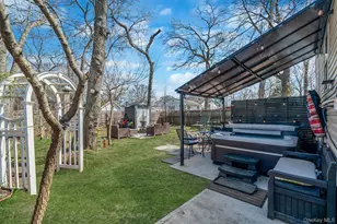 73 Wendy Dr, Farmingville, NY 11738 - Photo 17