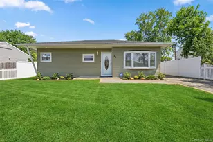 34 Croydon Rd, Amityville, NY 11701 - Photo 21