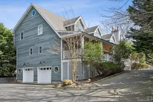 9 Red Creek Cir, Hampton Bays, NY 11946 - Photo 3