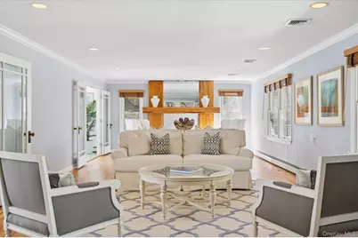 9 Red Creek Circle, Hampton Bays, NY 11946 - Photo 13