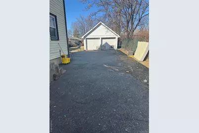 37 Maple Avenue, Hempstead, NY 11550 - Photo 3
