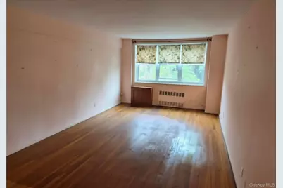 98 Dehaven Drive #2B, Yonkers, NY 10703 - Photo 3
