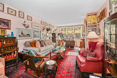 98 Dehaven Drive #2B, Yonkers, NY 10703 - Photo 5