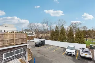 90 Main St, Westhampton Beach, NY 11978 - Photo 13