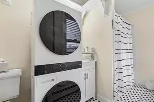 90 Main St, Westhampton Beach, NY 11978 - Photo 9