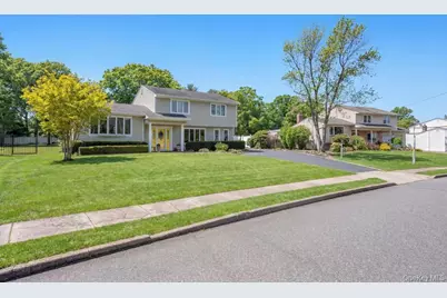 68 Hill Drive, Bohemia, NY 11716 - Photo 31