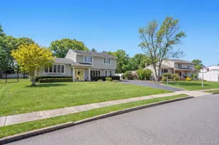 68 Hill Dr, Bohemia, NY 11716 - Photo 31