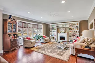 68 Hill Dr, Bohemia, NY 11716 - Photo 3