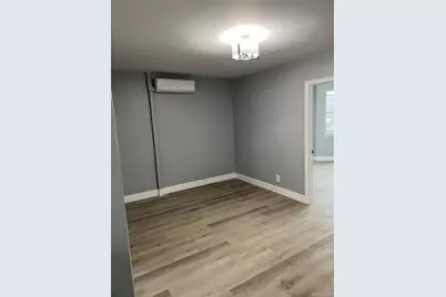 65-45 Admiral Avenue, Middle Village, NY 11379 - Photo 11