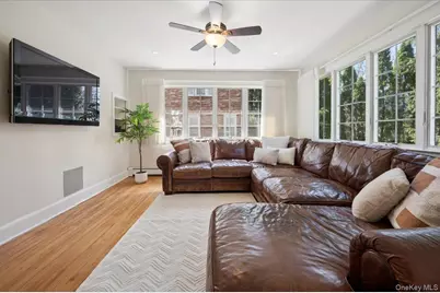 964 Highland Avenue, Pelham, NY 10803 - Photo 9